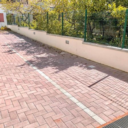Free Private Parking, New Apartment Алгеро Екстериор снимка
