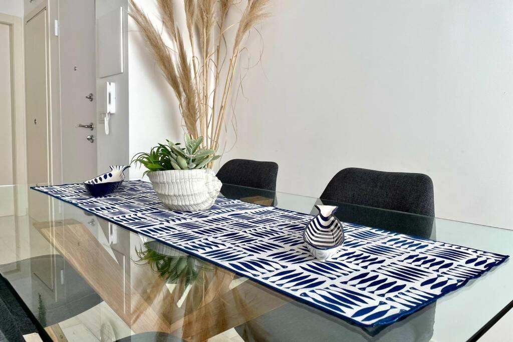 Free Private Parking, New Apartment Алгеро Екстериор снимка