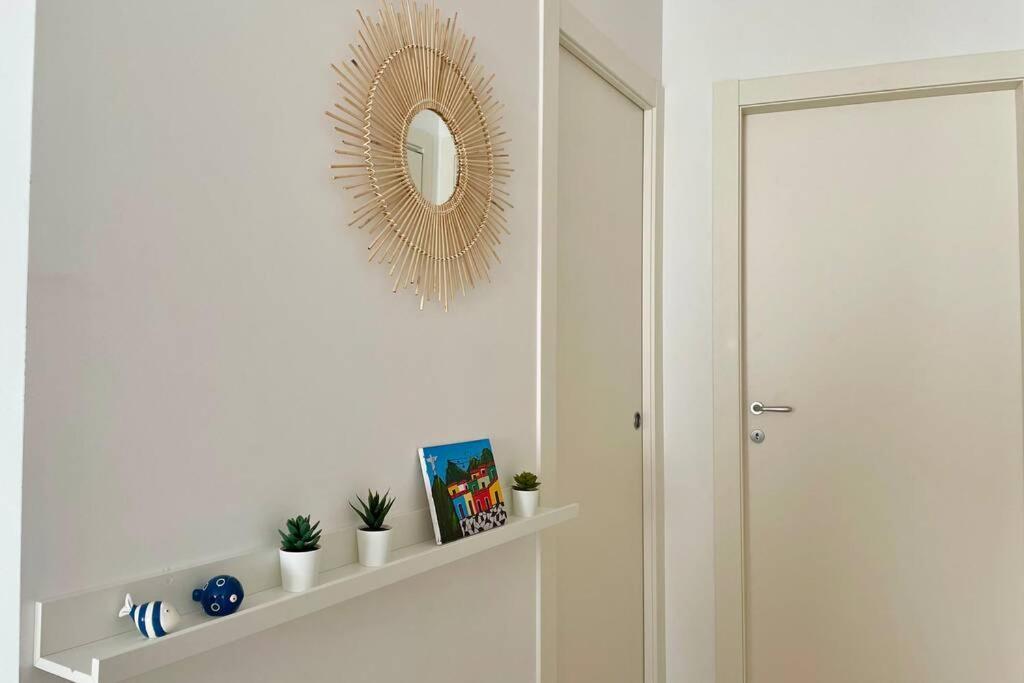 Free Private Parking, New Apartment Алгеро Екстериор снимка