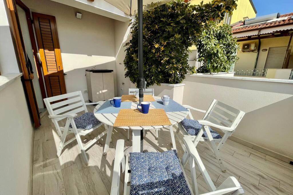 Free Private Parking, New Apartment Алгеро Екстериор снимка