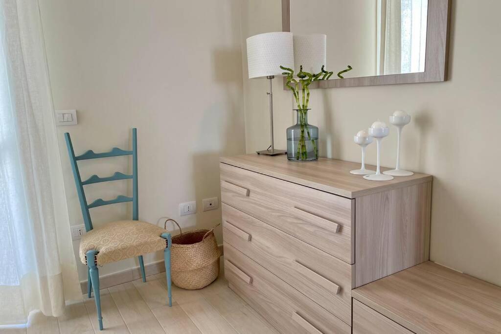 Free Private Parking, New Apartment Алгеро Екстериор снимка
