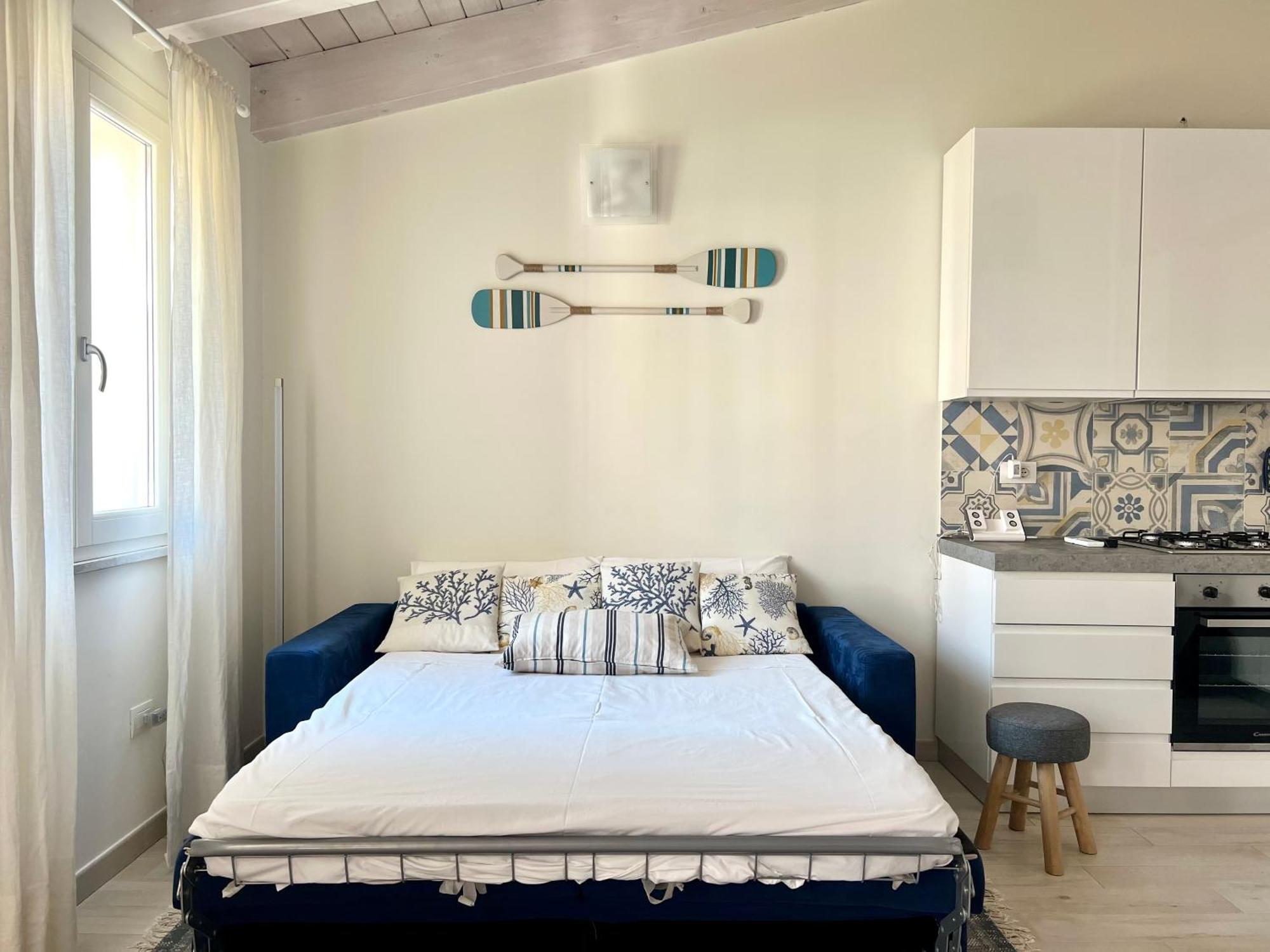 Free Private Parking, New Apartment Алгеро Екстериор снимка