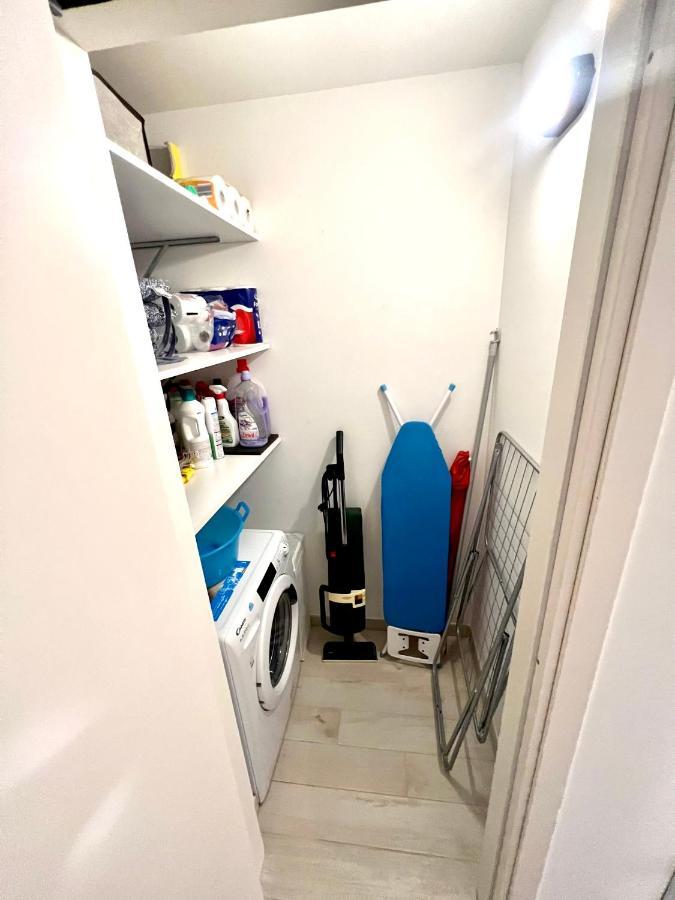 Free Private Parking, New Apartment Алгеро Екстериор снимка